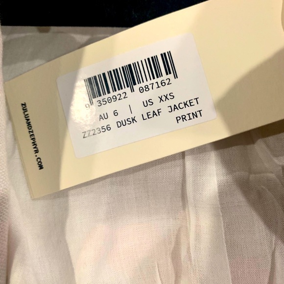 Zulu and Zephyr Dusk Leaf Jacket - Picture 6 of 7